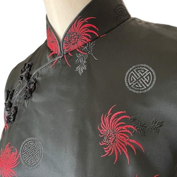 Vintage Silky Black and Red Asian Cheongsam Qipao Dress Symbol Floral Jacquard - Picture 7 of 7